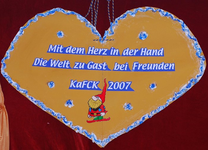 2007 Mit dem Herz in der Hand zu Gast bei Freunden Kopie